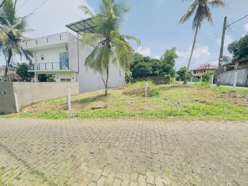 07 Perch Land for Sale – Athurugiriya