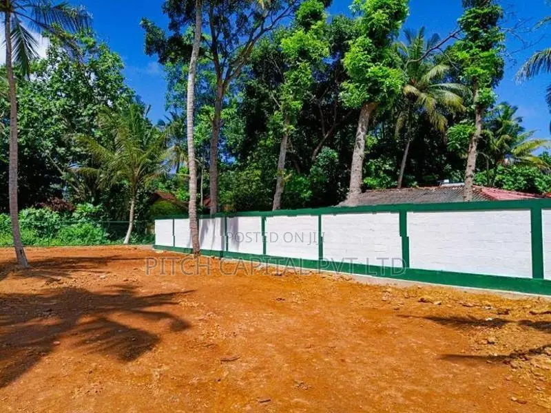 Valuable Coastal Land for Sale in Midigama