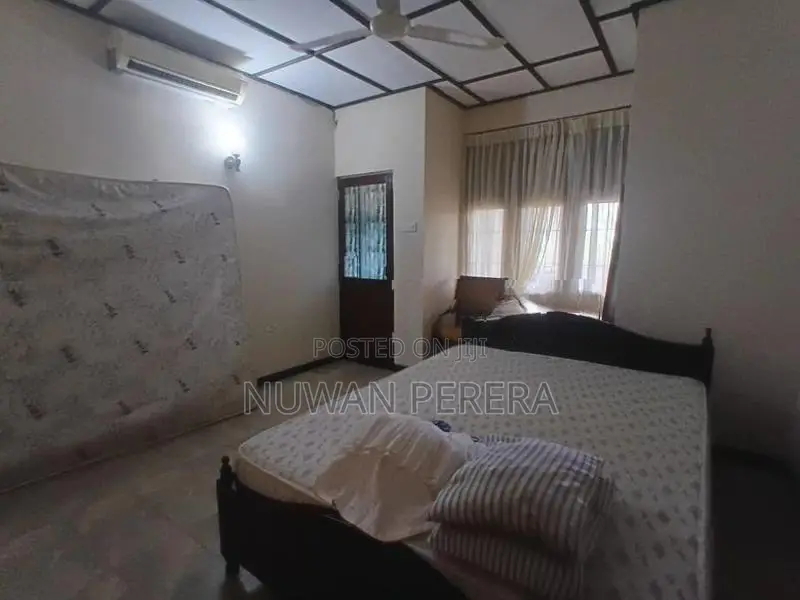 Piliyandala Suwarapala 15 perch house for sale .