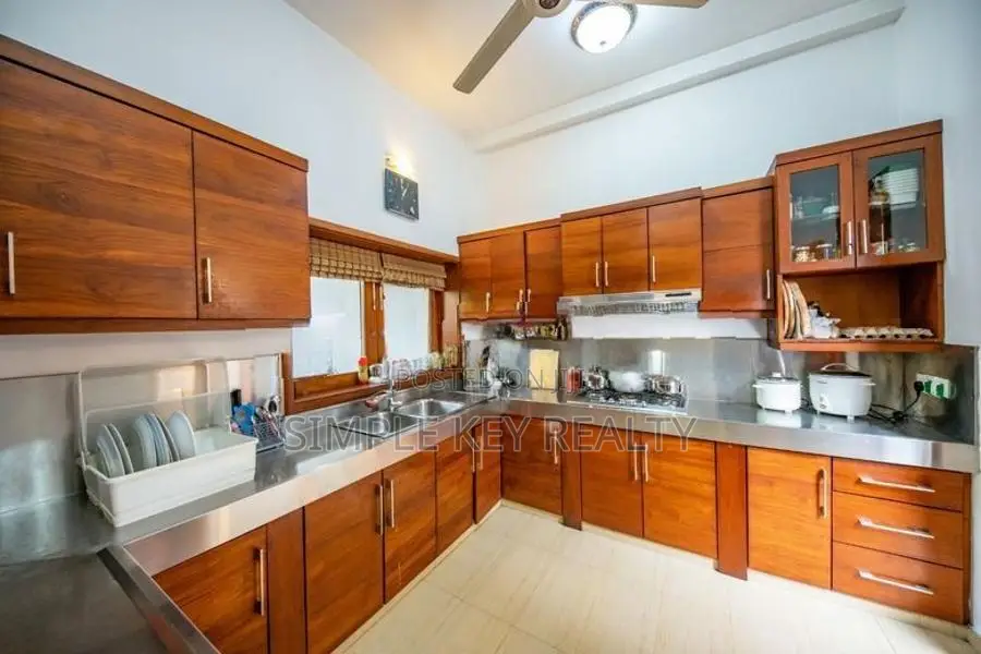 Exclusive Luxurious Modern House for Sale Nugegoda