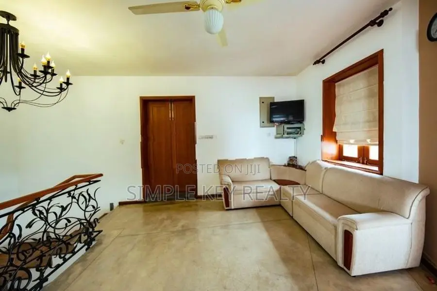 Exclusive Luxurious Modern House for Sale Nugegoda