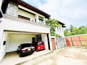 Super Luxury 3-Storey Architectural House for Sale – Kalalgoda