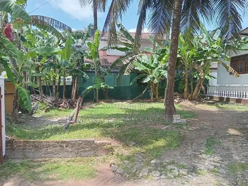 Land With House for sale – Malabe, Arangala