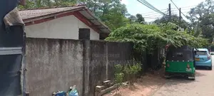 Commercial Land with House for Sale in Godagama