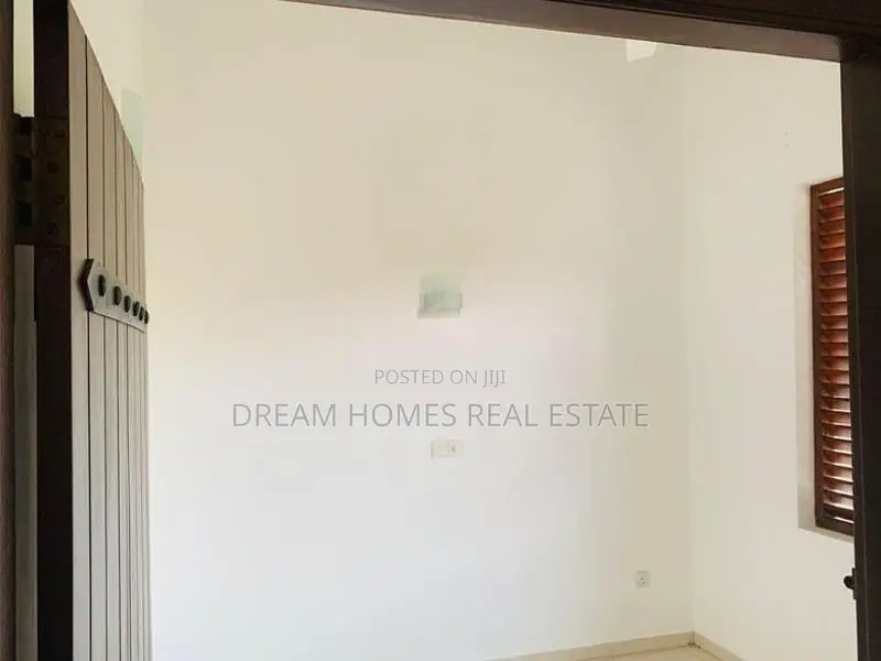 Stylish 3-Story House for Sale in Kotte