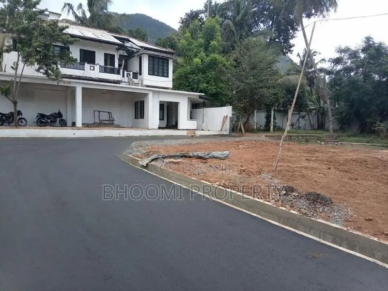 Land for Sale in Matale