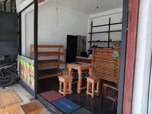Shop for Rent Hokandara