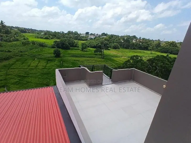 24 Hrs Security - Luxury New House with Paddy Views Boralesgamuwa