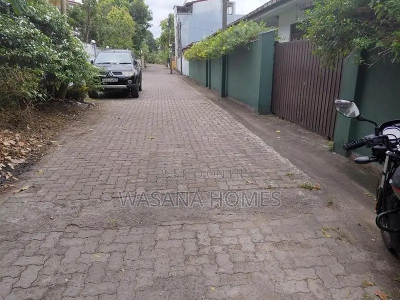 Land for Sale Boralesgamuwa