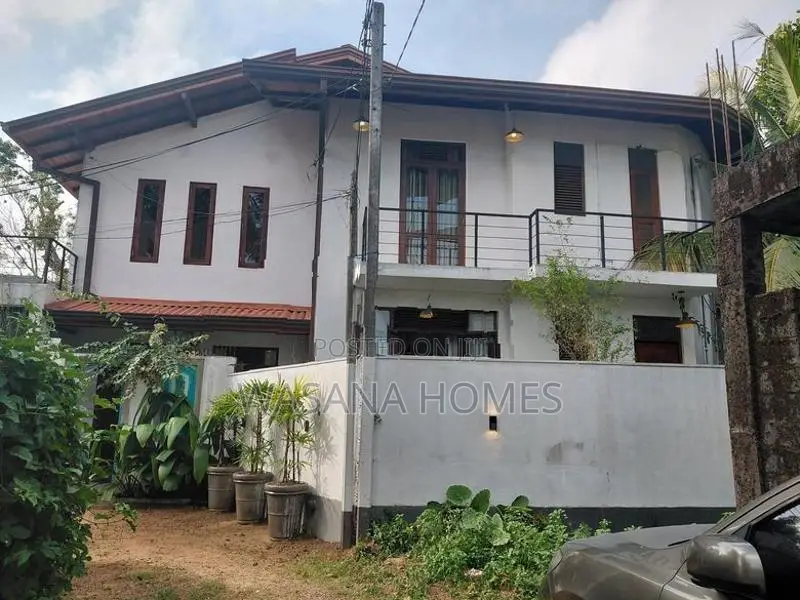 Solid House for Sale Borelesgamuwa