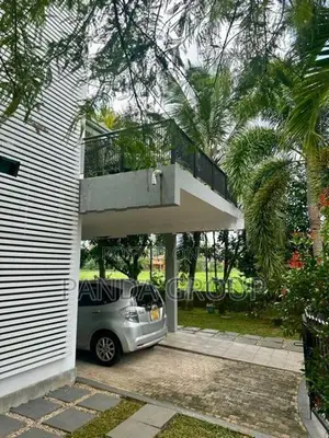 3 Bedrooms House for Rent Malabe