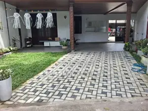 Two-Story House for Sale at Polhena Junction, Piliyandala