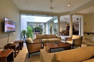 Luxury Fully Furnished 4-Bedroom House for Rent – Colombo 08 (HR120)