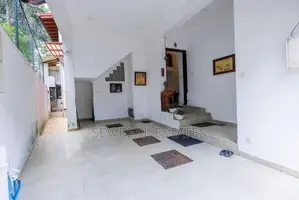 Three Storey House for Sale in Talawatugoda Hokandara road