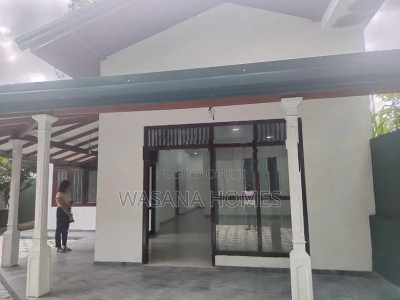 Beautiful Single Story House for Sale Pannipitiya