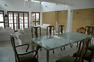 Luxury Villa for Rent in Colombo Suburb Pitakotte