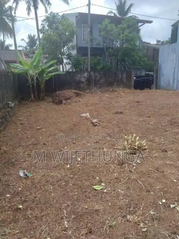 9.5P Land in Pannipitiya(2min walk to High Level Rd)