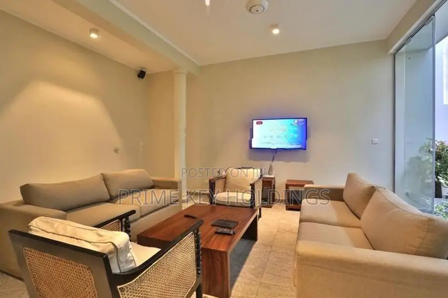Luxury Fully Furnished 4-Bedroom House for Rent – Colombo 08 (HR120)
