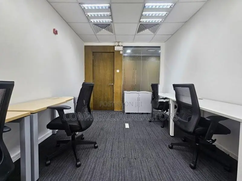 Private 02-Seat Serviced Office for Rent in Colombo 04