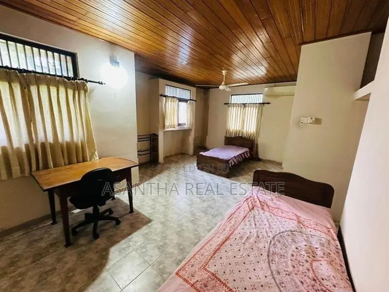 03 Bed 02 Bath Upstair Unit for rent at Agulana Moratuwa