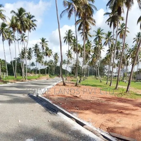 කුරුණෑගල පුත්තලම් පාරෙන් ඉඩමක් විකිණීමට