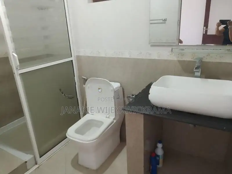 Shared Room for Rent - Ladies in Boralesgamuwa
