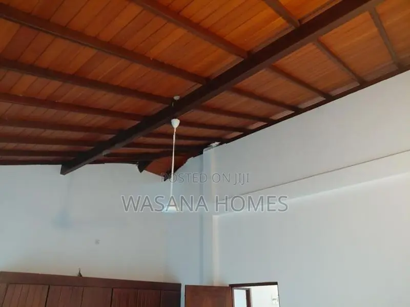 Solid House for Sale Borelesgamuwa