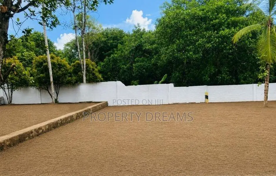 Beautiful Land Plot in a Depanama