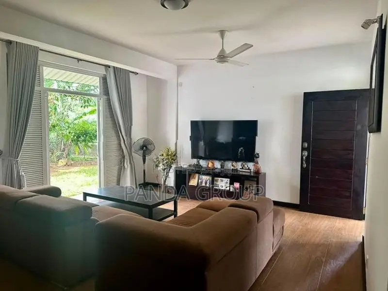 3 Bedrooms House for Rent Malabe