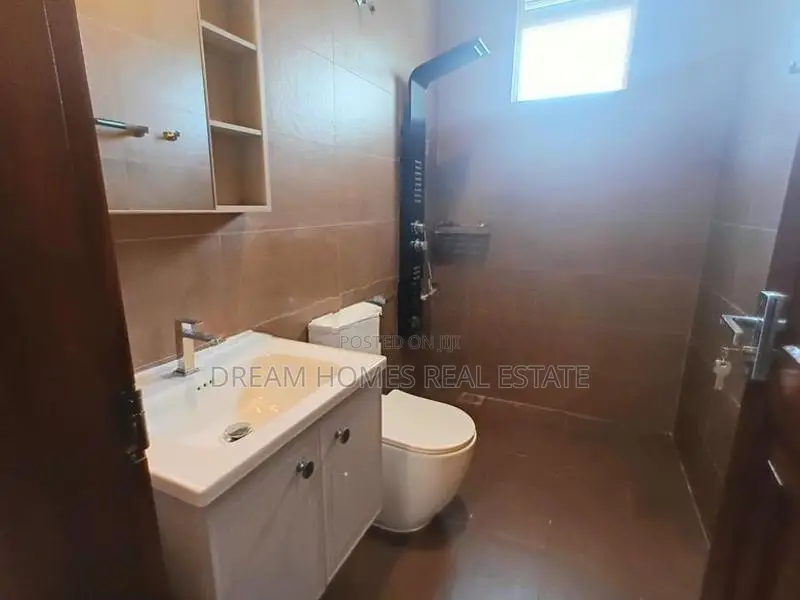 24 Hrs Security - Luxury New House with Paddy Views Boralesgamuwa