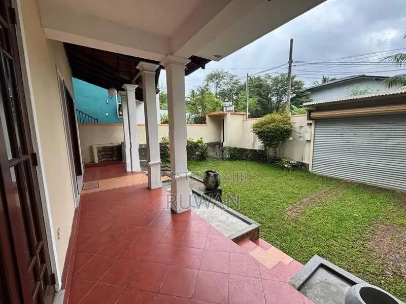 Semi Furnished Two Story Modern House for Long Term Rent Kaduwela
