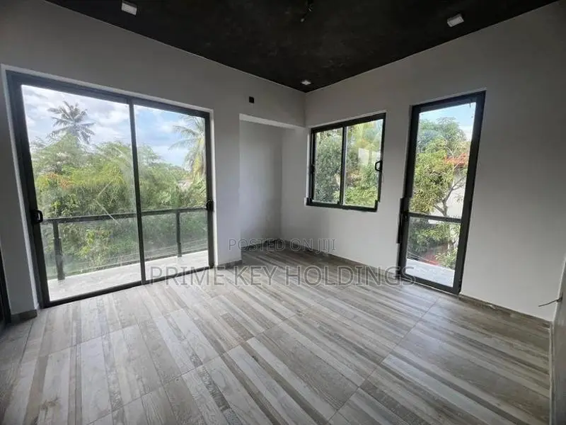 Apartment Complex for Sale (HS113) - Battaramulla