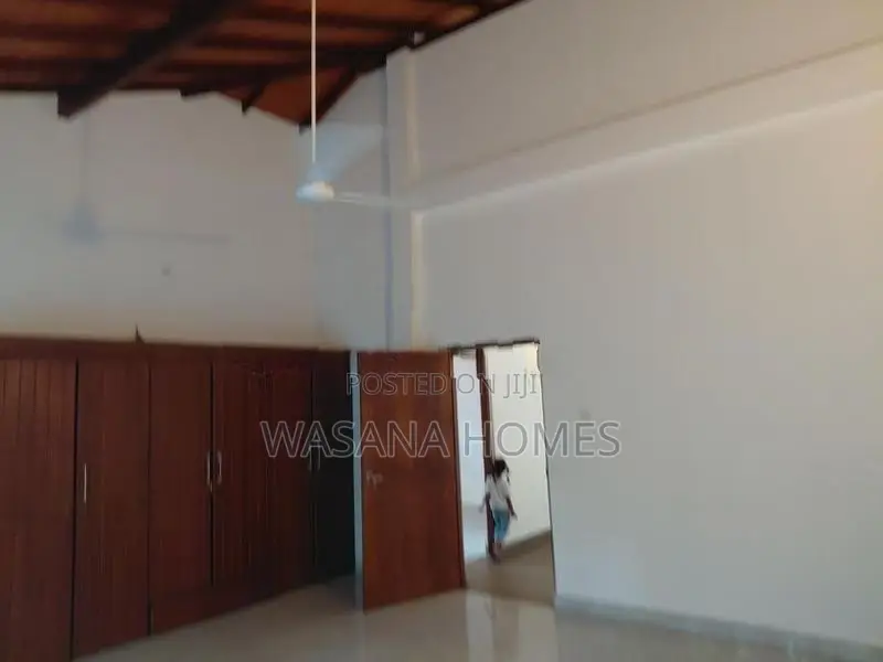 Solid House for Sale Borelesgamuwa