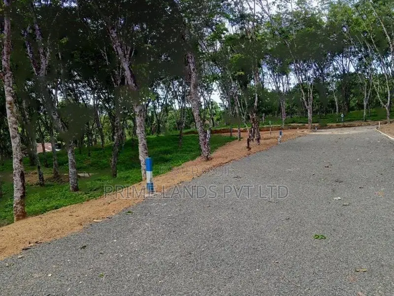අහංගම ඉඩම්