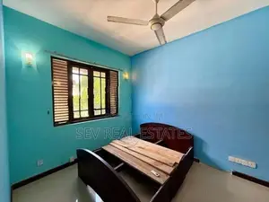 Three Storey House for Sale in Talawatugoda Hokandara road