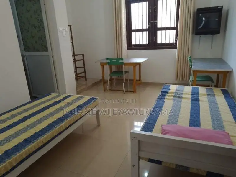 Shared Room for Rent - Ladies in Boralesgamuwa