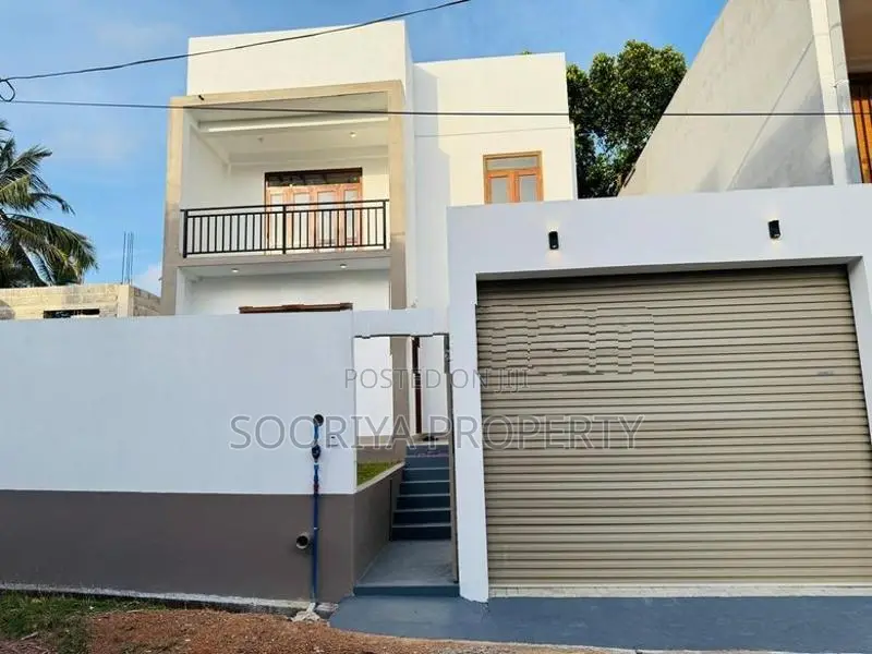 Architectural Designed Brand New Luxury House for Sale - Piliyandala