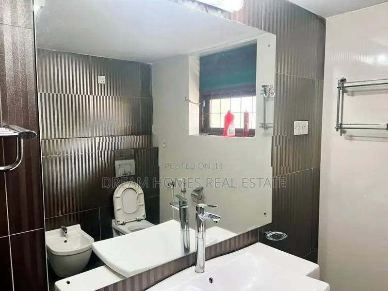 Mount Lavinia Elegant Two-Storey Family Home for Sale – Templers Road