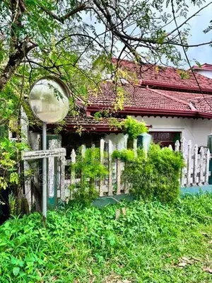 Valuable Land with House for Sale in Gampaha Yakkala