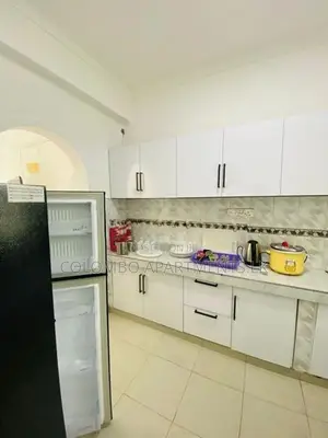 Apartment for Short-Term Rental in Colombo 06. (Property Code: CSPL101