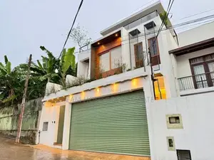 Luxury 5 Bedroom House for Sale – Battaramulla