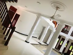 Spacious 6-Bedroom House for Sale - Nugegoda