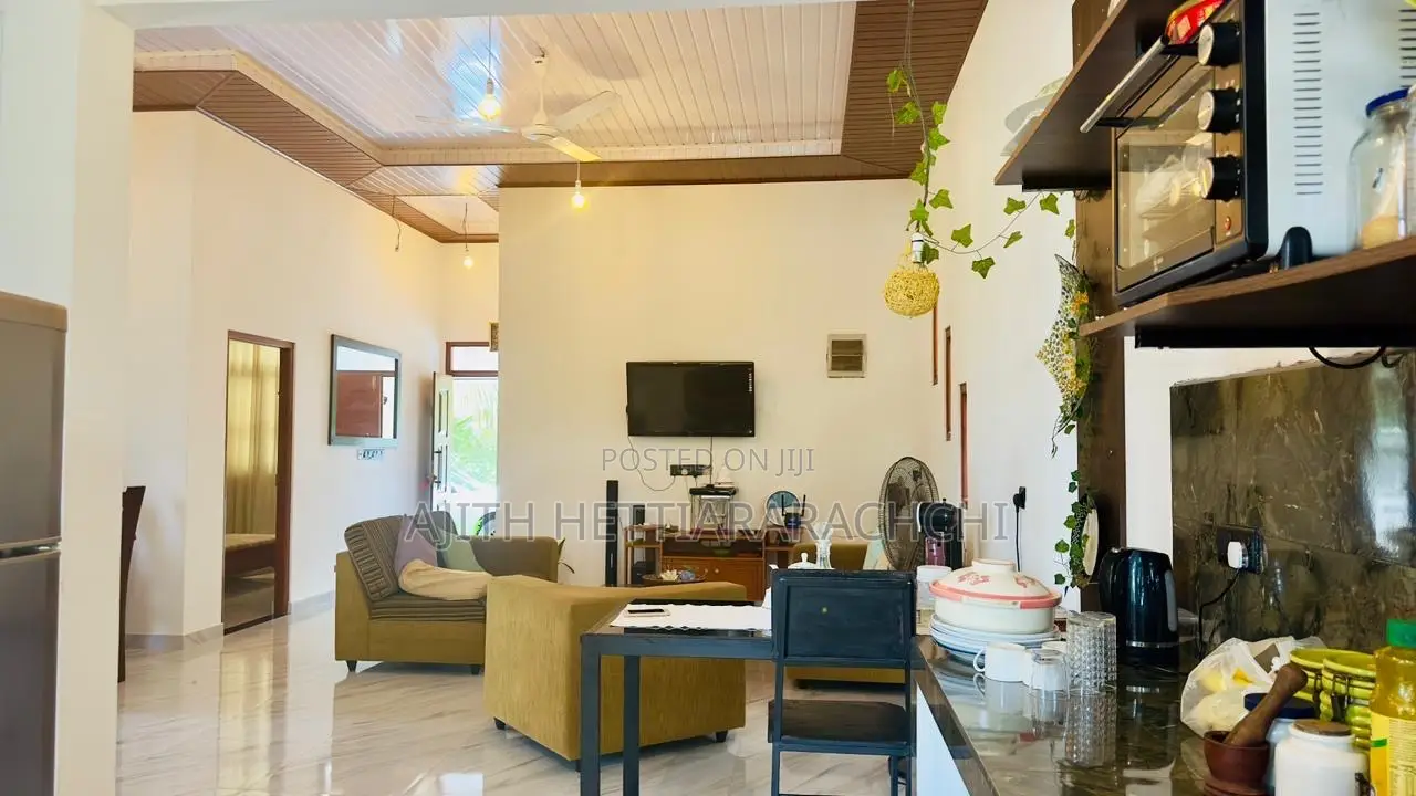 3bdrm House in Padukka for sale