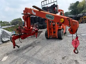 Unic Furukawa crane 2.5ton 3 steps for All