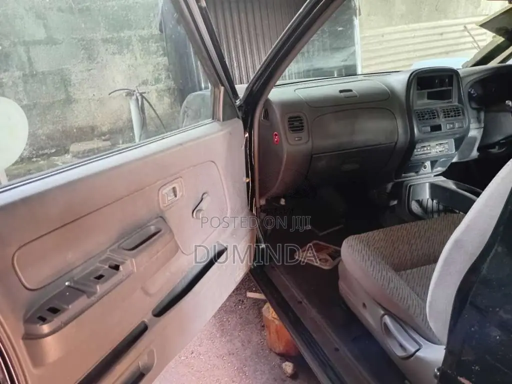 Nissan Datsun D22 Reconditioned Body for Pickup
