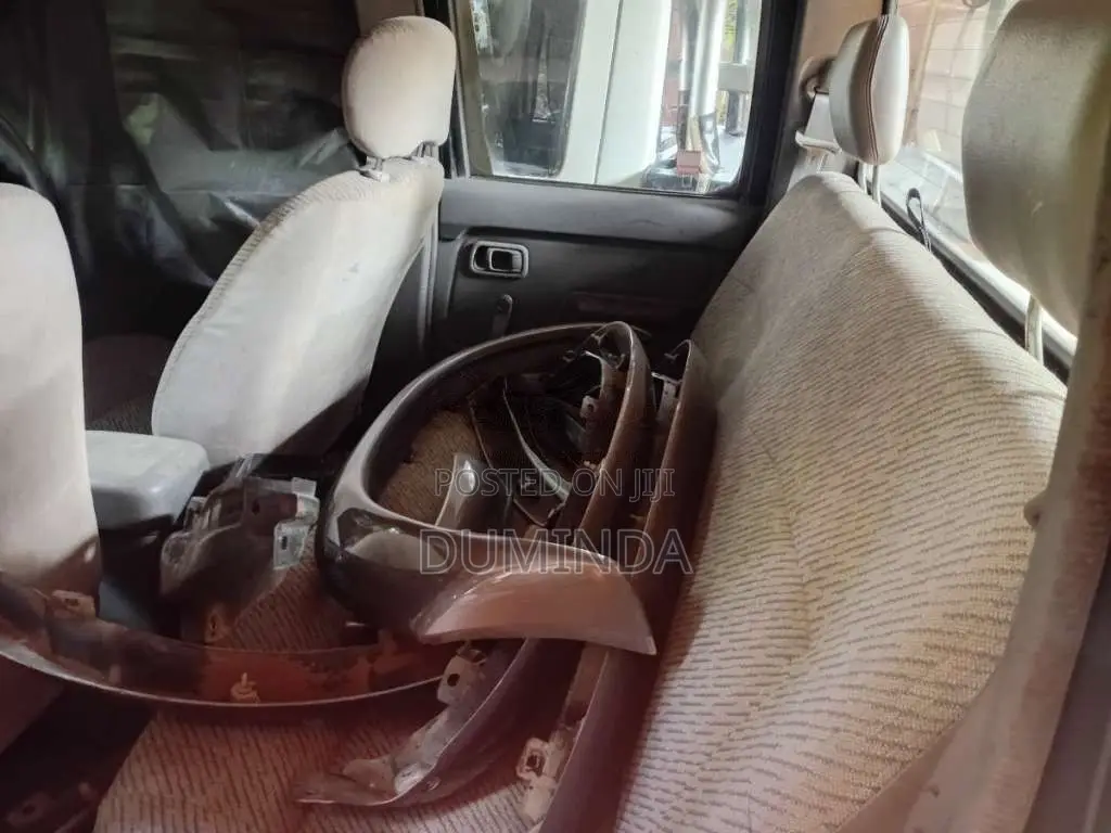 Nissan Datsun D22 Reconditioned Body for Pickup