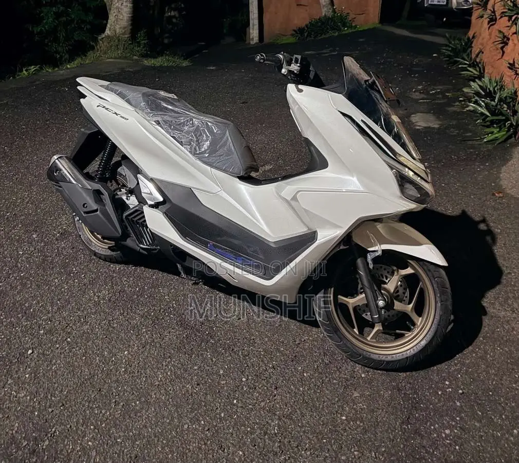 Honda Pcx 160 2025 Motorbike Brand New