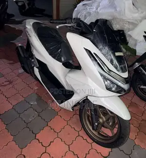Honda Pcx 160 2025 Motorbike Brand New
