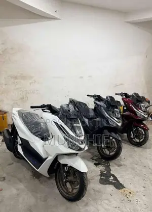 Honda Pcx 160 2025 Motorbike Brand New