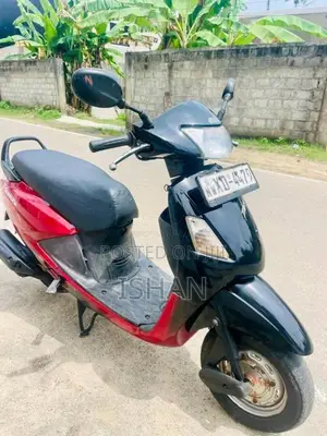 Hero Pleasure 2012 Motorbike (Used)